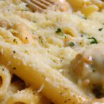 Garlic Parmesan Chicken Pasta Bake: Creamy Comfort Delight