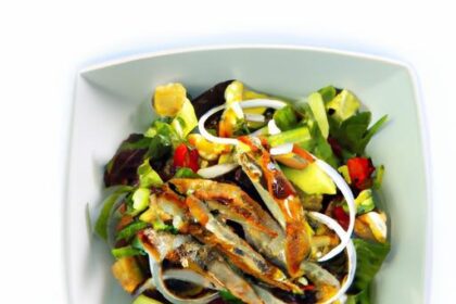 Fresh & Flavorful: Healthy Greek Salad with Grilled Chicken